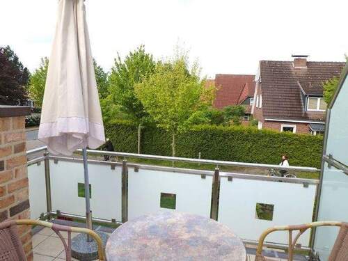 sonniger Balkon - Etagenwohnung mit 74,00 m² in Bad Zwischenahn zur Miete