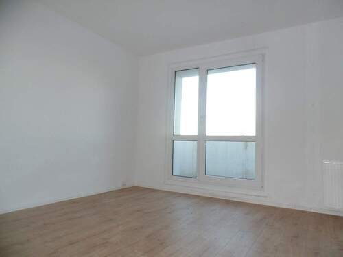 Wohnzimmer - Etagenwohnung mit 66,30 m&sup2; in Halle (Saale) zur Miete