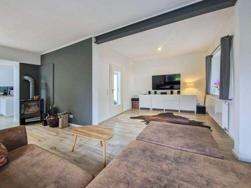 Wohn- und Essbereich im EG - 4 Zimmer Einfamilienhaus zum Kaufen in Strübbel