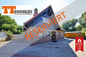 Außenansicht - TT bietet an: Viel Platz für Familie und zum Leben - aufwendig modernisiertes Einfamilienhaus im Maadebogen!