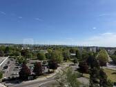 Ausblick Balkon - ATTRAKTIVE 4,5-Zimmer-Wohnung im 9. Obergeschoss mit BALKON & Fernblick im HH Romulus - vermietet -