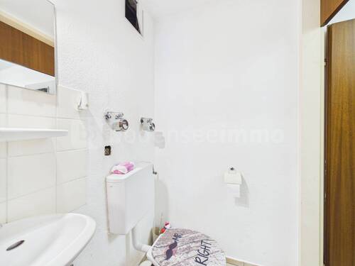 WC - Etagenwohnung mit 103,00 m&sup2; in Singen zum Kaufen