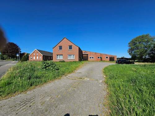 Zufahrt - Grundstück zum Kaufen in Weener