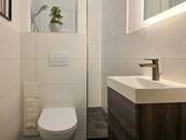 Gästebad mit Dusche - 