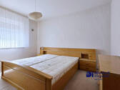 Schlafzimmer 1OG - 
