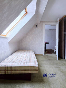 Kinderzimmer 1 DG - 