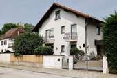 Hausansicht - Großzügiges Einfamilienhaus in München-Bogenhausen