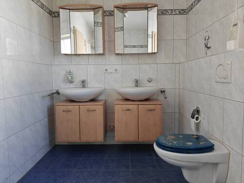 Badezimmer im OG - 