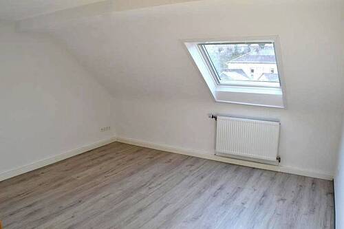 Schlafzimmer 1 - Etagenwohnung mit 68,00 m&sup2; in Bad Wildbad zur Miete