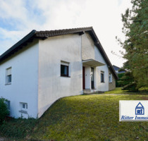 Ritter Immobilien e.K.: Freistehendes gepflegtes Wohnhaus in naturnaher Lage von Roetgen-Rott!