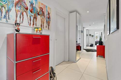 Flur - 4 Zimmer Etagenwohnung zum Kaufen in Kempten (Allgäu)