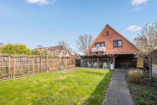 Rückansicht - 5 Zimmer Einfamilienhaus zum Kaufen in Kaltenkirchen