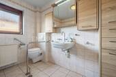Badezimmer im Erdgeschoss - 