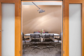 Konferenzraum im Büro - Conference Room in office - Büro mit 109,00 m&sup2; in Berlin zum Kaufen