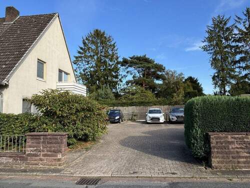 Stellplatz auf dem Grundstück.JPG - 