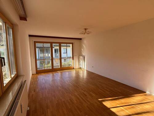 Wohnen - Etagenwohnung mit 65,00 m² in Bad Reichenhall zur Miete