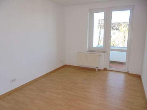 Schlafzimmer mit Zugang Balkon - 