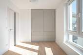 Zimmer1.3 mit Einbauschrank - 