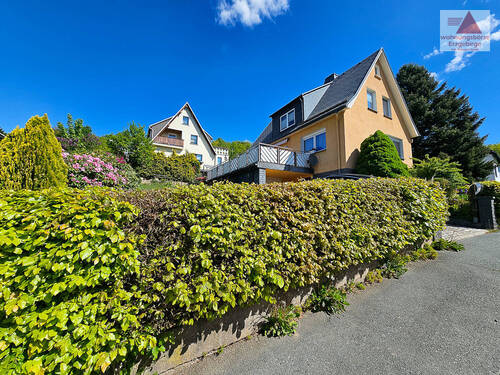 Straßenansicht - 5 Zimmer Einfamilienhaus zum Kaufen in Aue - Bad Schlema