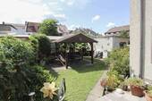 Garten mit Pavillion - Gepflegtes Ein-Zweifamilienhaus mit Garten inkl. Partyraum in Duisburg-Neumühl