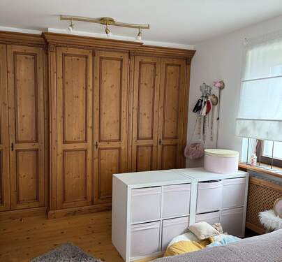 Schlafzimmer - Terrassenwohnung mit 81,70 m&sup2; in Bayerisch Gmain zum Kaufen