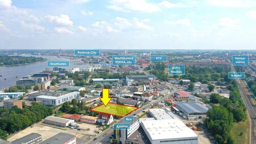 Luftbild - Ideal für Hundeschulen und Hundetraining - 430 m² eingezäunte Außenfläche mit Büro- und Lageroption