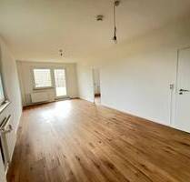 Gemütliche 3-Zimmer-Wohnung mit Balkon in Zwickau, Pölbitz