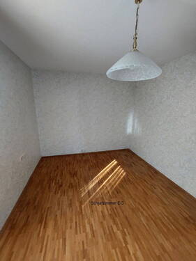 Schlafzimmer EG - 