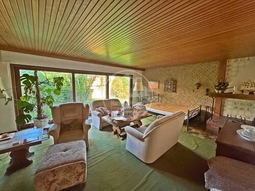 Wohnzimmer 2 - 5 Zimmer Einfamilienhaus in Aurich