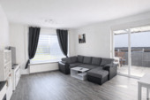 Wohnzimmer - Familienhaus in Berlin-Rosenthal - 6 Zimmer, 647 m² Grundstück, Südterrasse & großer Garten