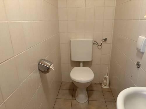 WC ELW - 