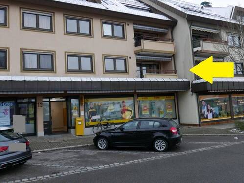 Außenansicht - 4-Zimmer-Mietwohnung - 720,00 EUR Kaltmiete, ca.  100,00 m² Wohnfläche