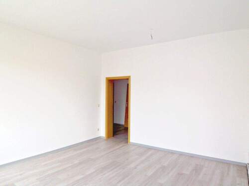 Wohnzimmer - 3 Zimmer Etagenwohnung in Bautzen