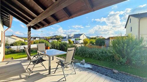 überdachter Freisitz im Südgarten - 