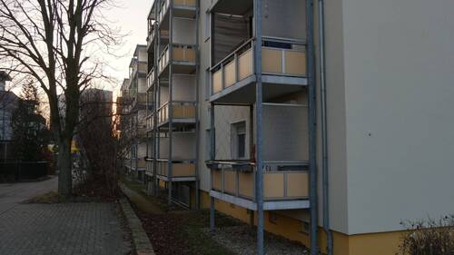 Rückseite - 3 Zimmer Etagenwohnung zum Kaufen in Dresden