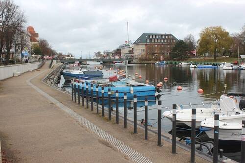 Alter Strom.JPG - 4 Zimmer Mehrfamilienhaus, Wohnhaus zur Miete in Rostock