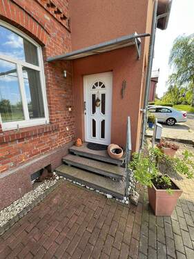 PHOTO-2025-05-09-11-03-03-9.jpg - 5 Zimmer Doppelhaushälfte zum Kaufen in Zwickau