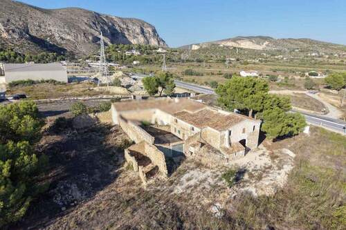 Bild 1 - 8307TEL Rustikales Doppelhaus zum Renovieren mit großem Grundstück in Teulada zu verkaufen.