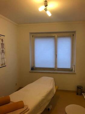 Praxis Zimmer 1 - 