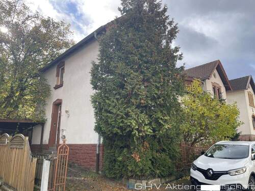 2354 Vorder und Seitenansicht - 5 Zimmer Doppelhaushälfte zum Kaufen in Neunkirchen