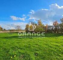 ***Viel Platz für Familie, Hobby und Natur - Zweifamilienhaus auf ca. 12.000 m² Grundstück*** - Bad Salzuflen / Lockhausen