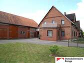 Hof.jpg - 8 Zimmer Mehrfamilienhaus, Wohnhaus in Rinteln