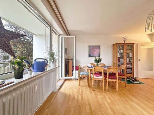 Wohn- und Essbereich - 