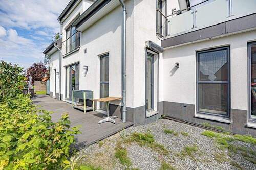 Seitliche Terrasse - 