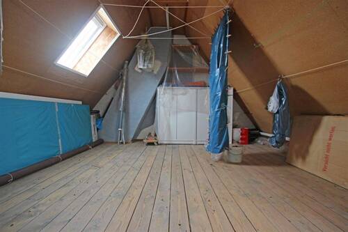 Spitzboden - 
