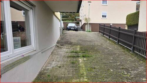 Zugang zur Wohnung - 2 Zimmer Etagenwohnung in Pforzheim