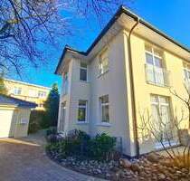 Genau richtig für Ihre kleine Familie oder für eine Zweier-WG der Generation 50 plus! - Hamburg Volksdorf