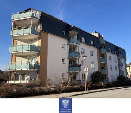 Hausansicht - Wunderschöne Wohnung mit großem Balkon und idealem Grundriss! Ideal auch für Eigennutzer!