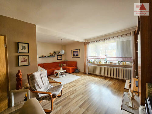 Wohnzimmer WE2 1. OG - 