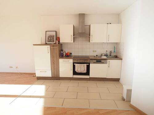 Einbauküche - 3 Zimmer Etagenwohnung in Kirchheim bei München